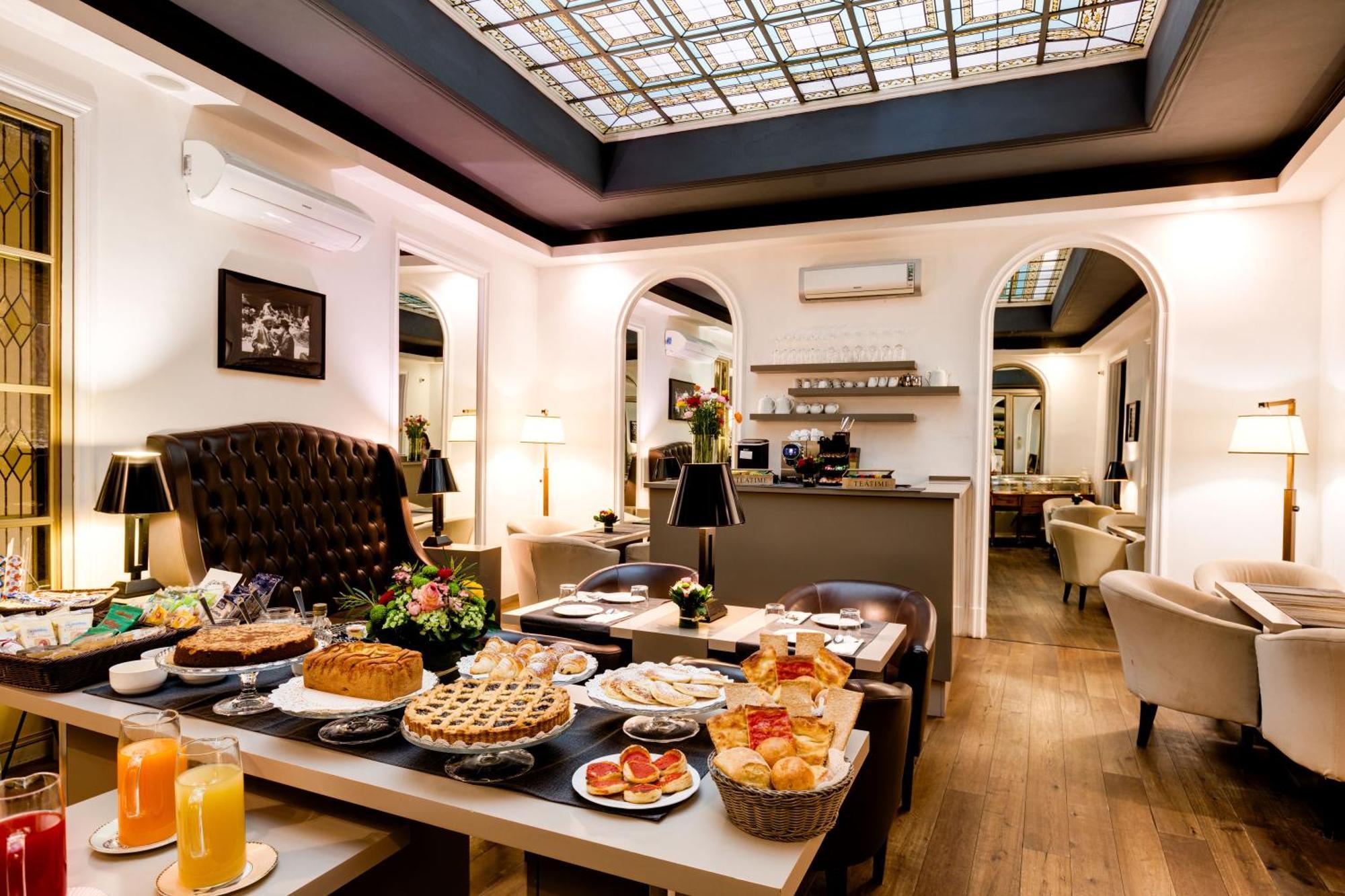 Piazza Farnese Luxury Suites Рим Екстер'єр фото