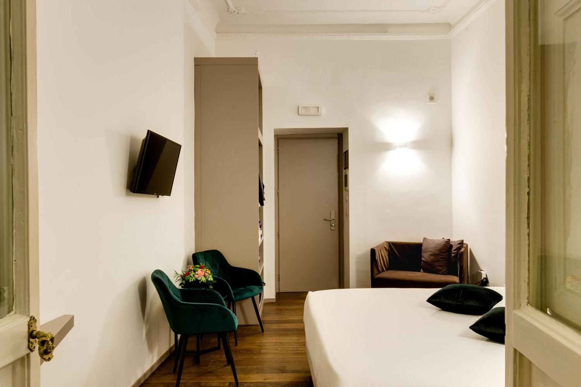 Piazza Farnese Luxury Suites Рим Екстер'єр фото