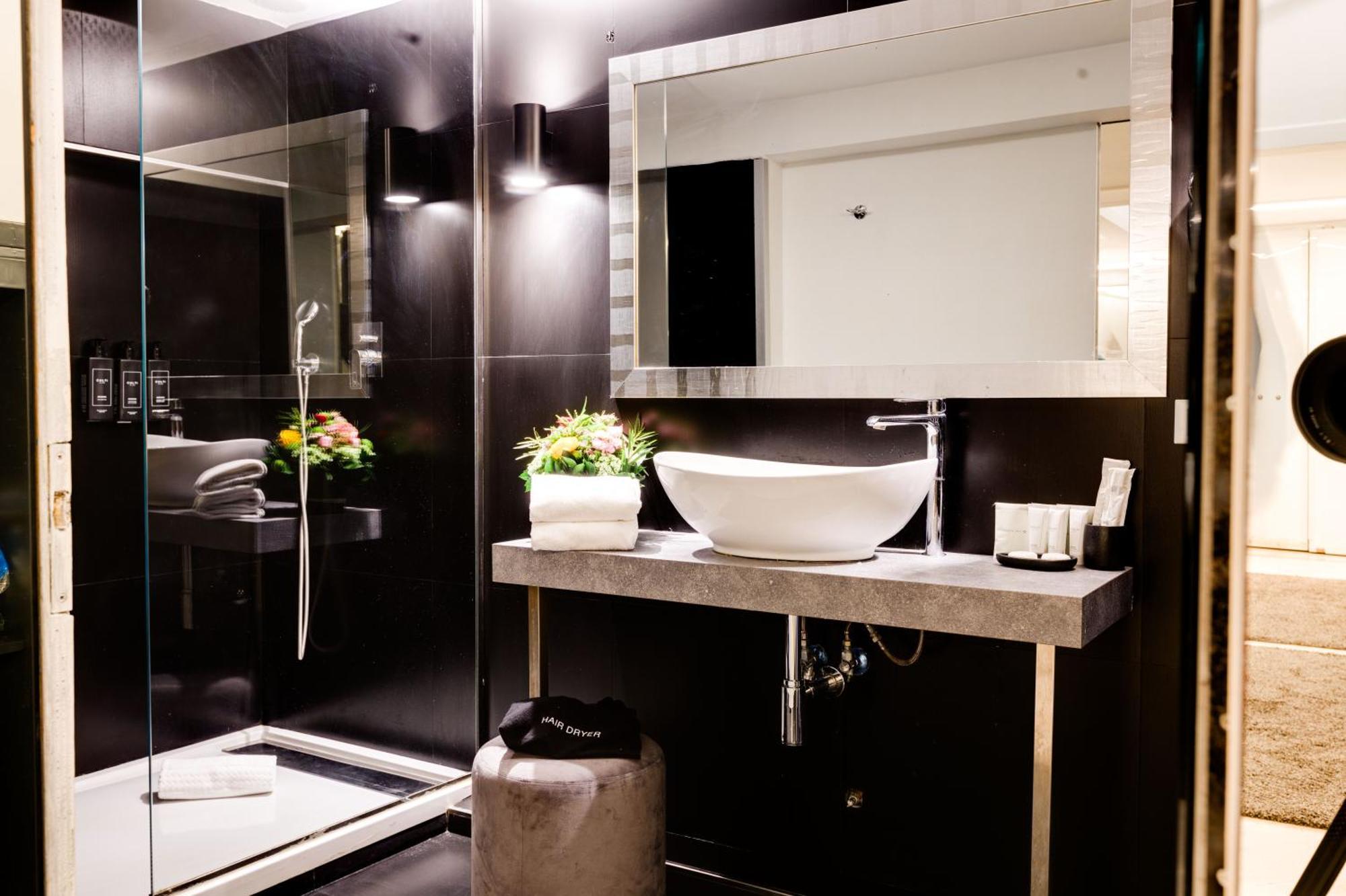 Piazza Farnese Luxury Suites Рим Екстер'єр фото