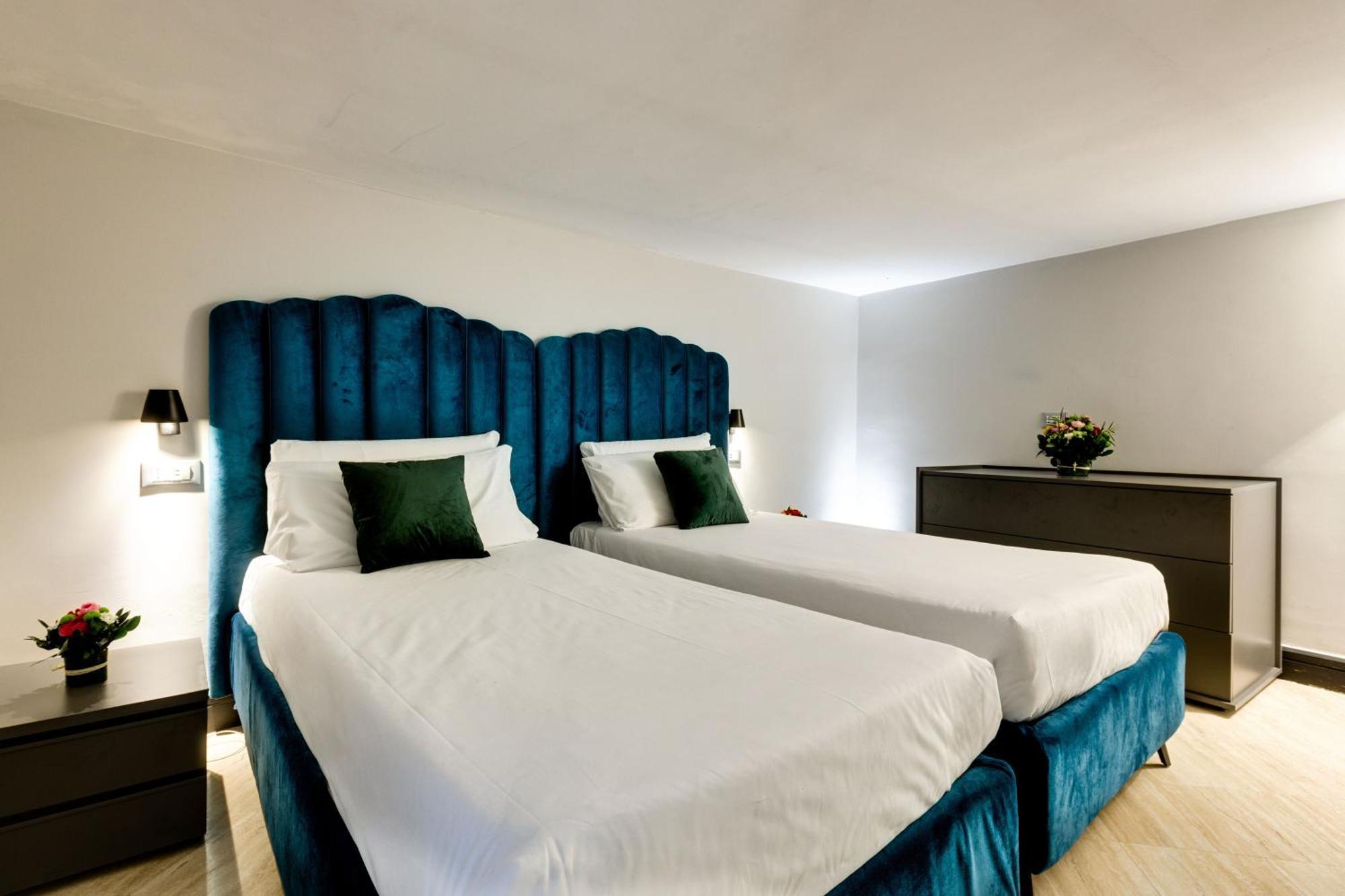 Piazza Farnese Luxury Suites Рим Екстер'єр фото
