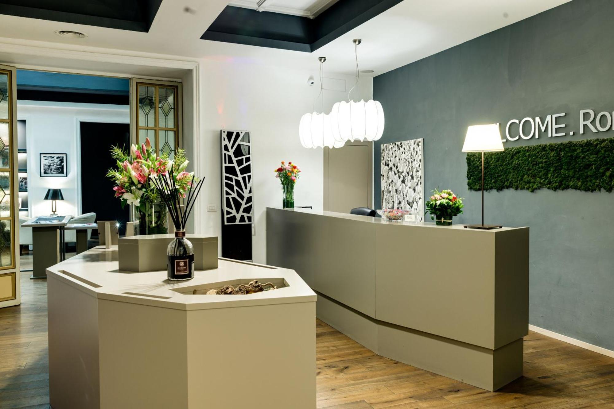 Piazza Farnese Luxury Suites Рим Екстер'єр фото