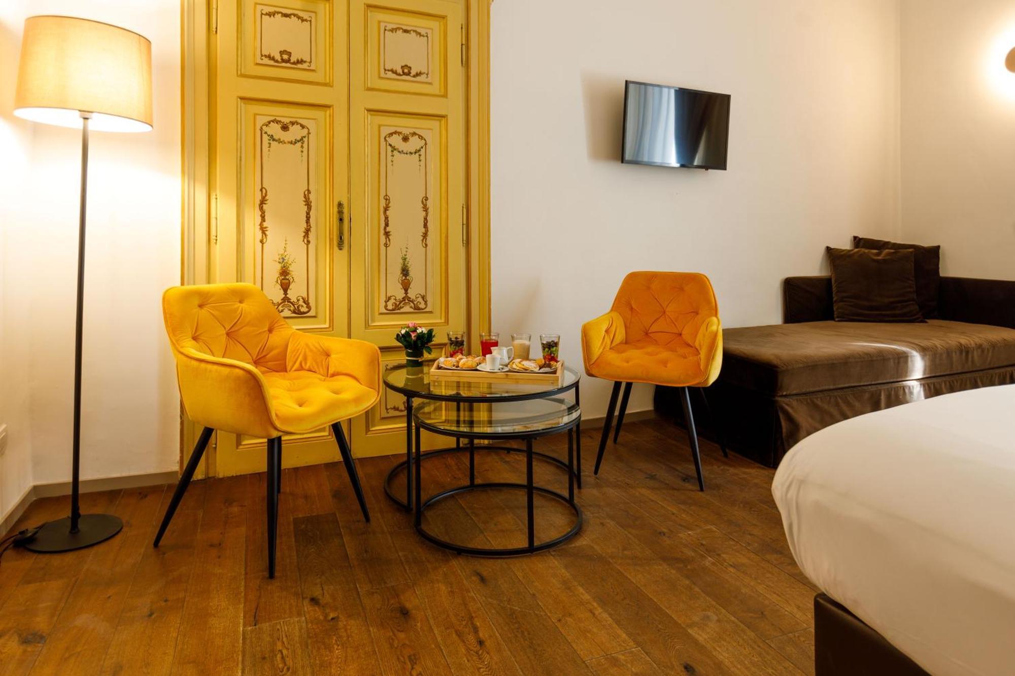 Piazza Farnese Luxury Suites Рим Екстер'єр фото